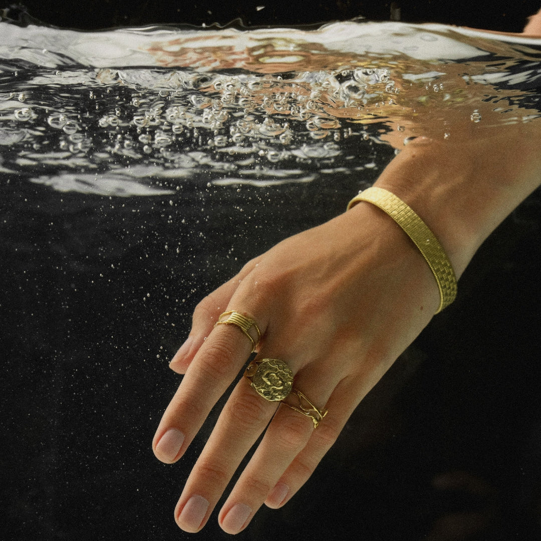 Comment nettoyer ses bijoux en acier inoxydable ?